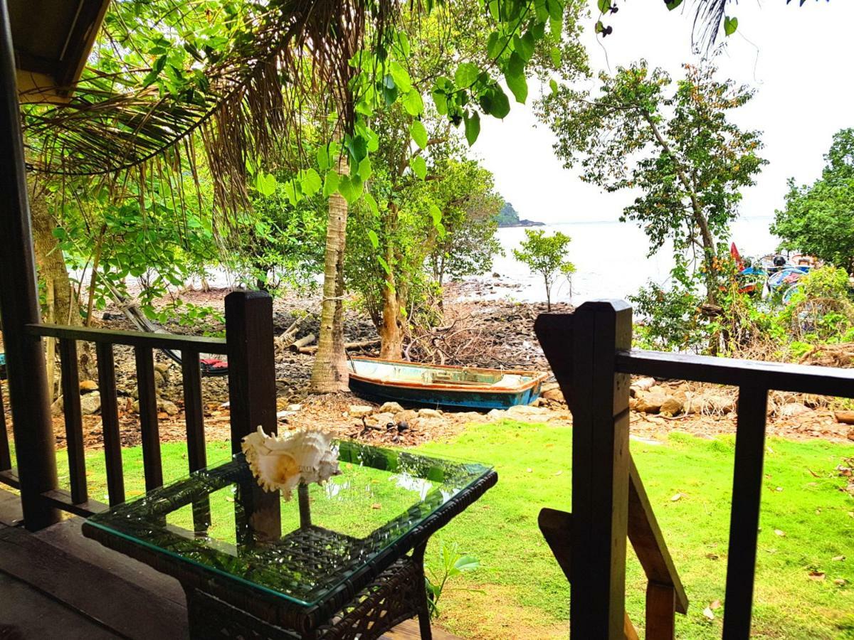 Hotel ฺbay Yard Hut Koh Chang Esterno foto