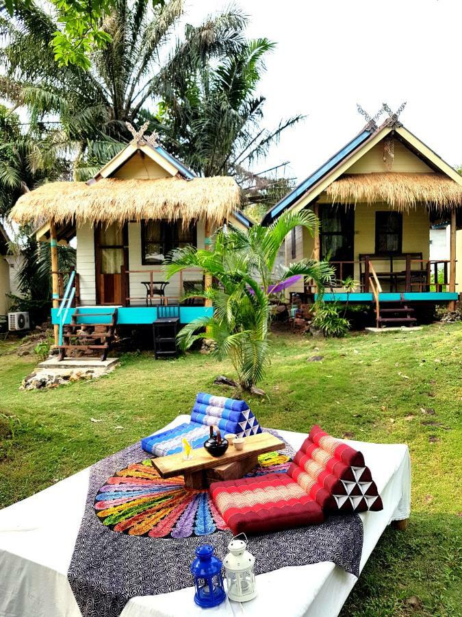 Hotel ฺbay Yard Hut Koh Chang Esterno foto