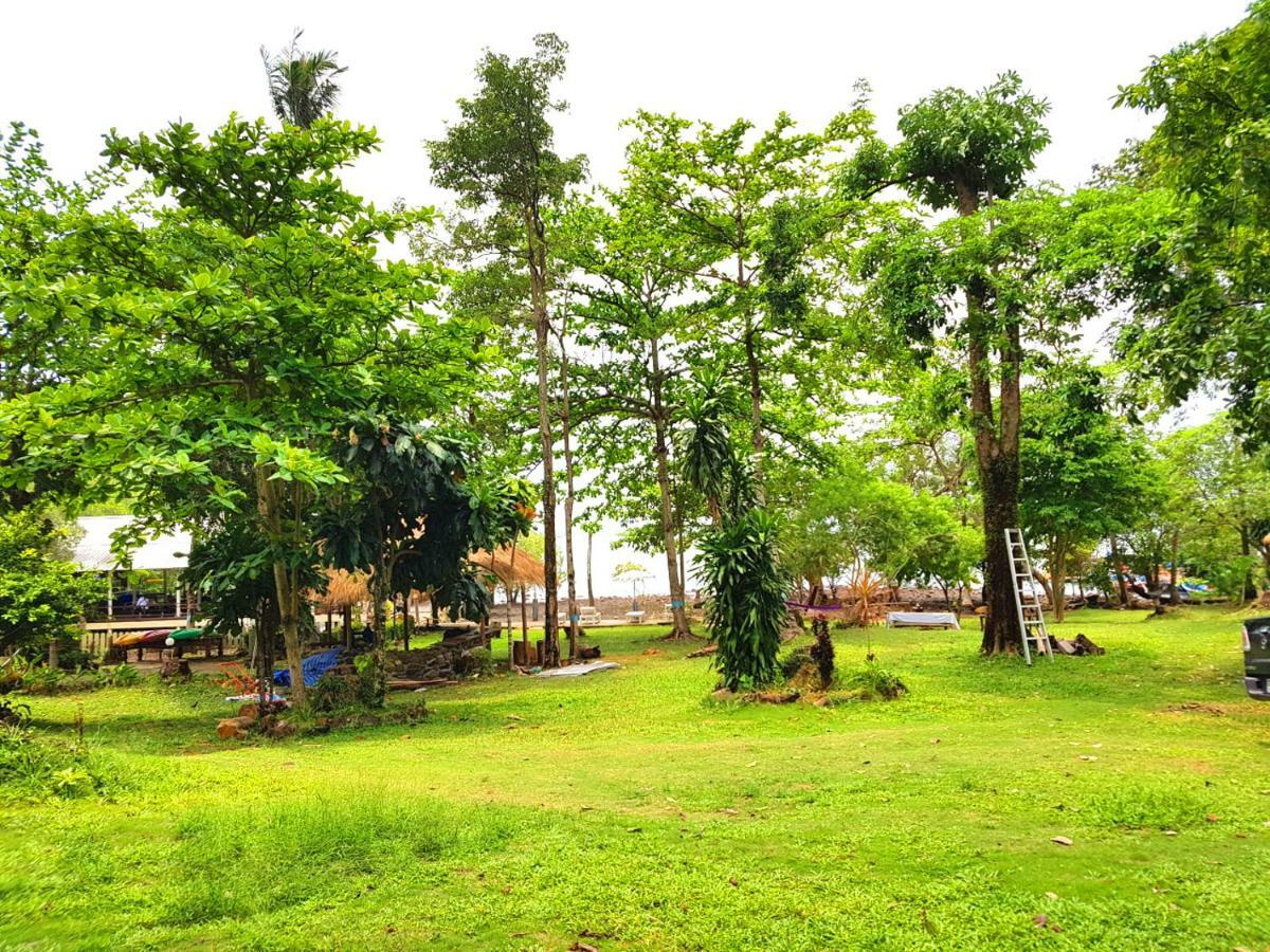 Hotel ฺbay Yard Hut Koh Chang Esterno foto