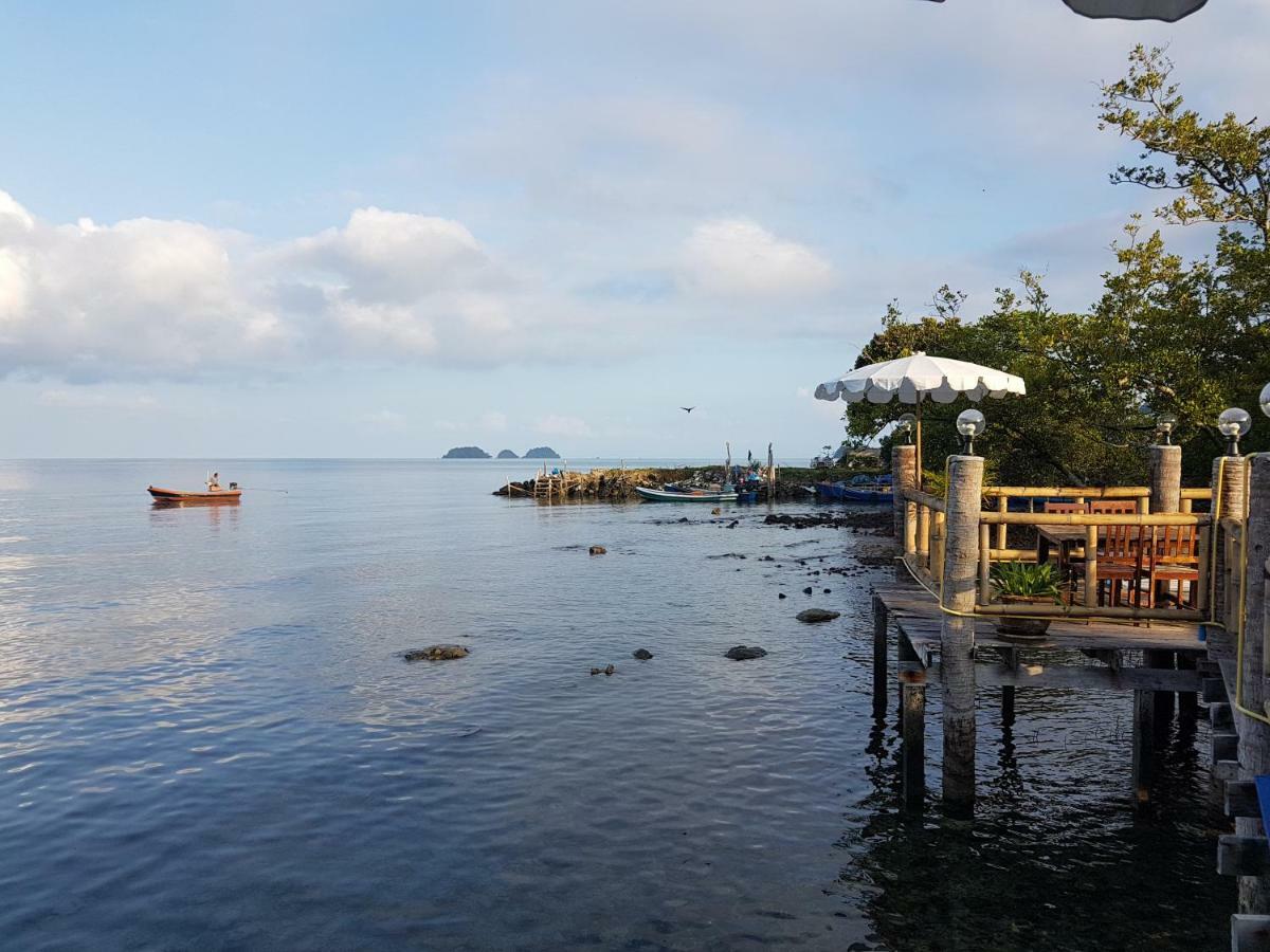 Hotel ฺbay Yard Hut Koh Chang Esterno foto